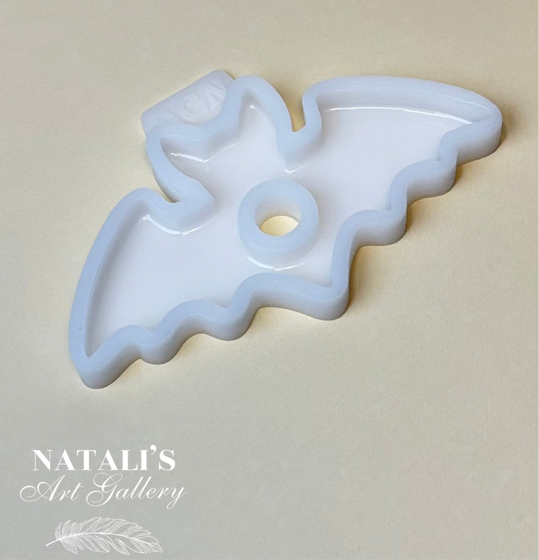 Halloween Bat Resin Mold / Silicone Mold for Book Page Holder / Bat Bookmark / Spooky Season DIY Craft